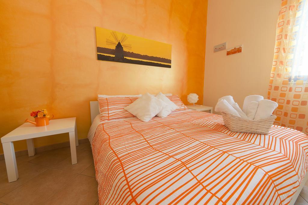 B&B Bianco Sale Rilievo Exterior foto